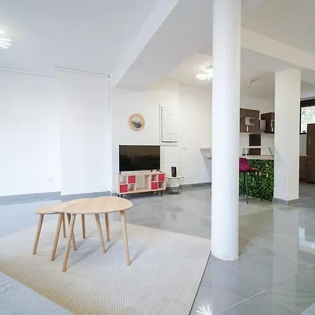 Maison A 10 Min A Pied De Paris - Lilas *